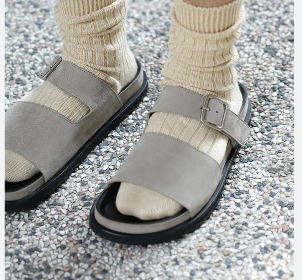 STUDIO NICHOLSON SANDAL SIZE 44 US 13 (SH300THRIFTY